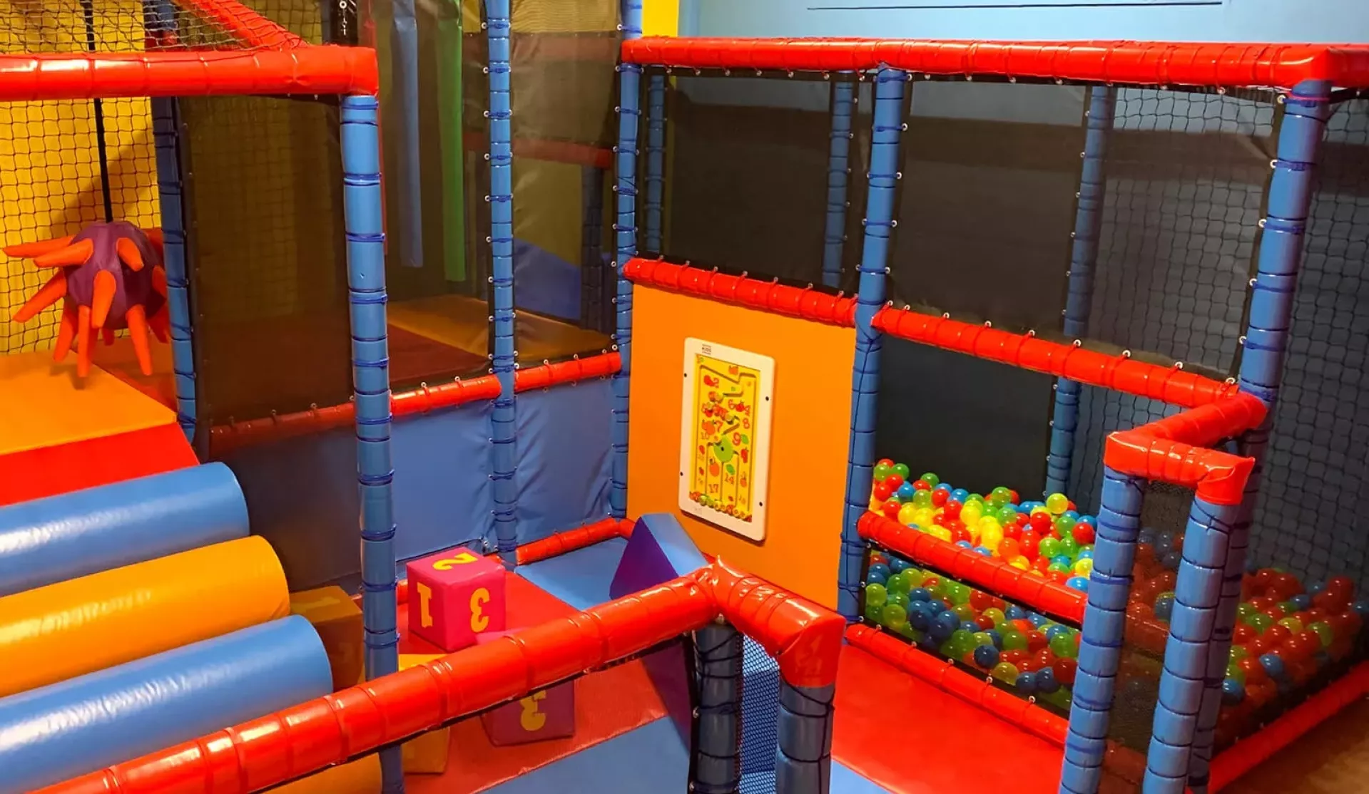  Offer - Indoor Playgrounds Service 